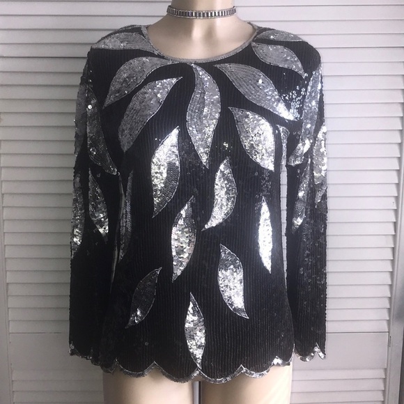 Tops - Long Sleeve Sequin top
